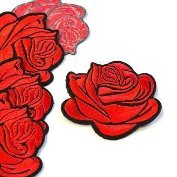 картинка Термоаппликация "Роза красная" 7*6,5см от магазина Ютекс