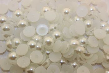 картинка Полубусины перламутровые 8 мм цв.белый уп 50гр от магазина Ютекс
