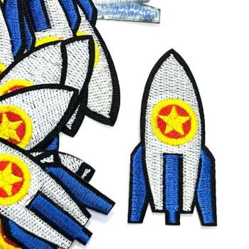 картинка Термоаппликация "Ракета " 7*3 см от магазина Ютекс