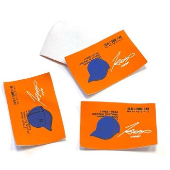 картинка Нашивка Кепка синяя на оранжевом 5*3,5см от магазина Ютекс